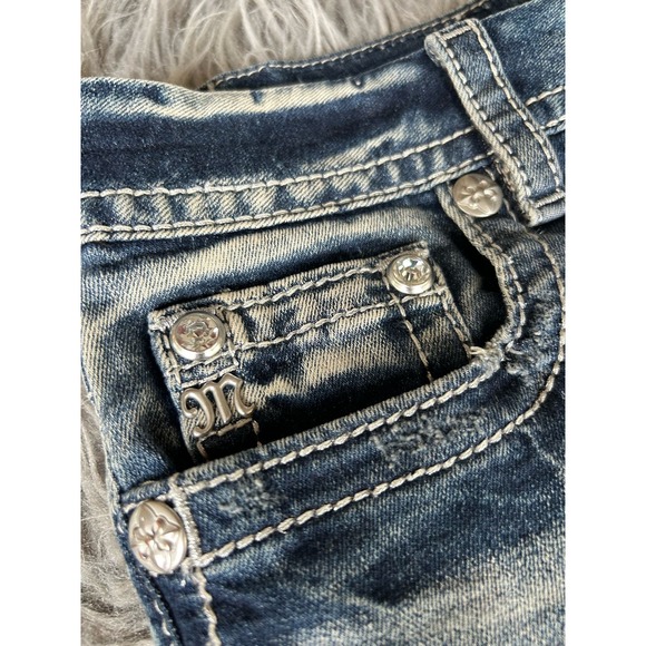 Miss Me Women's Mid Rise Easy Shorts Pockets Five Pockets Whiskering Blue SZ 30 - Picture 11 of 13